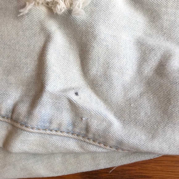 Super Light Wash Distressed Skinnies - Picture 5 of 5